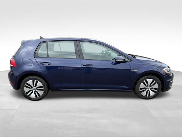 Used 2019 Volkswagen e-Golf SEL Premium image 11