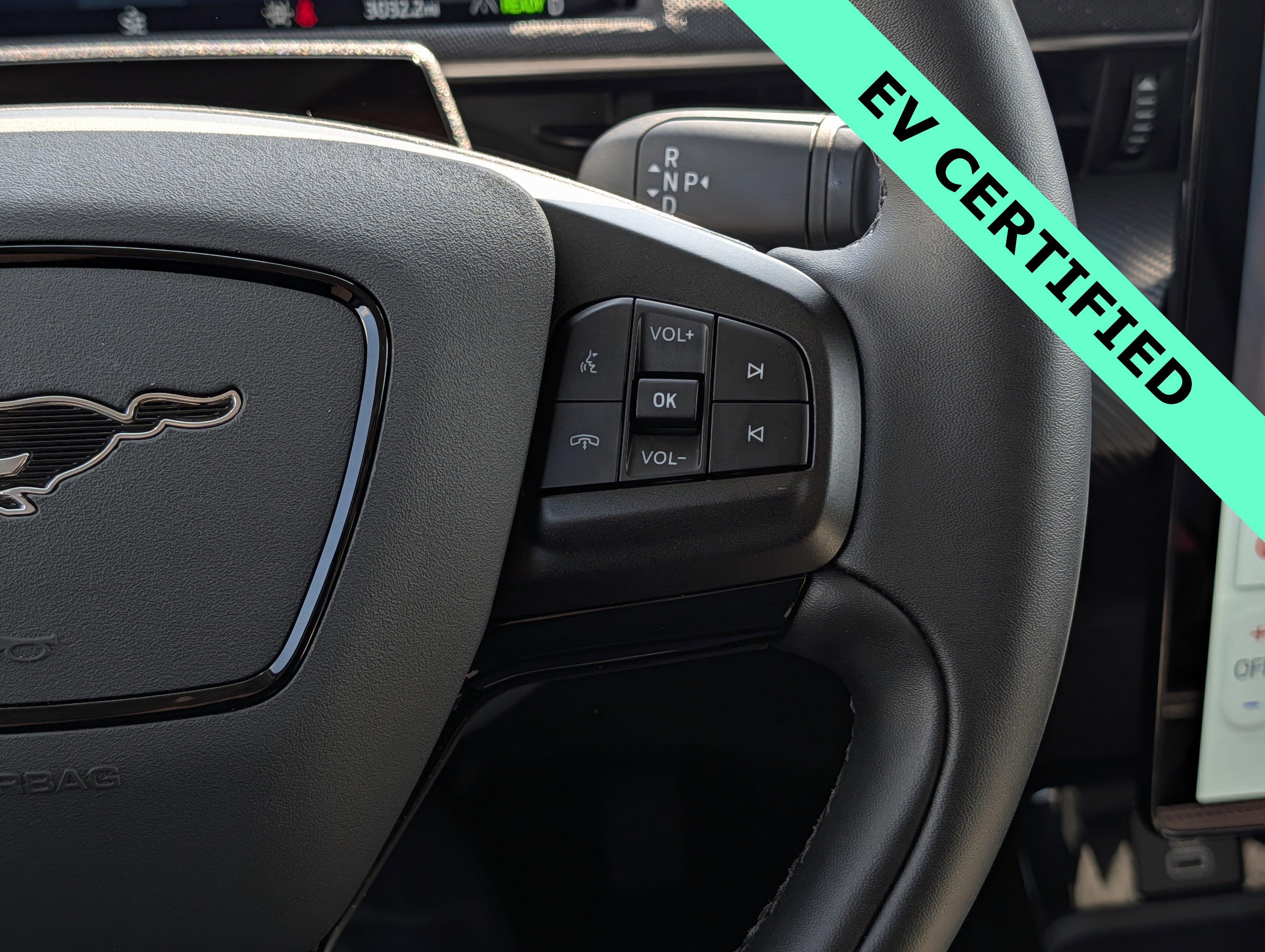 Certified 2025 Ford Mustang Mach-E Select image 25