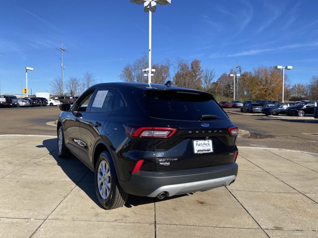 Used 2025 Ford Escape Active image 8