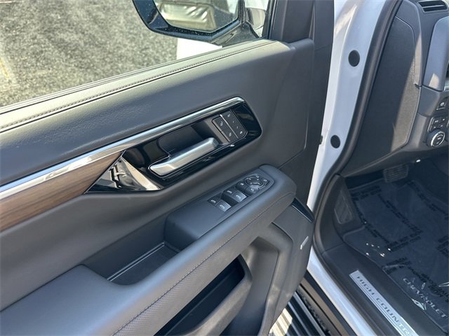 New 2025 Chevrolet Tahoe High Country image 15