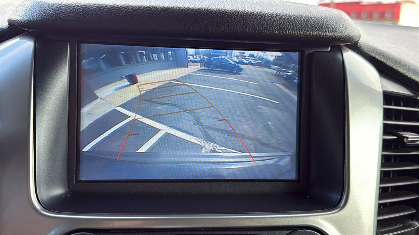 Used 2018 Chevrolet Tahoe LT AWD/4WD image 27