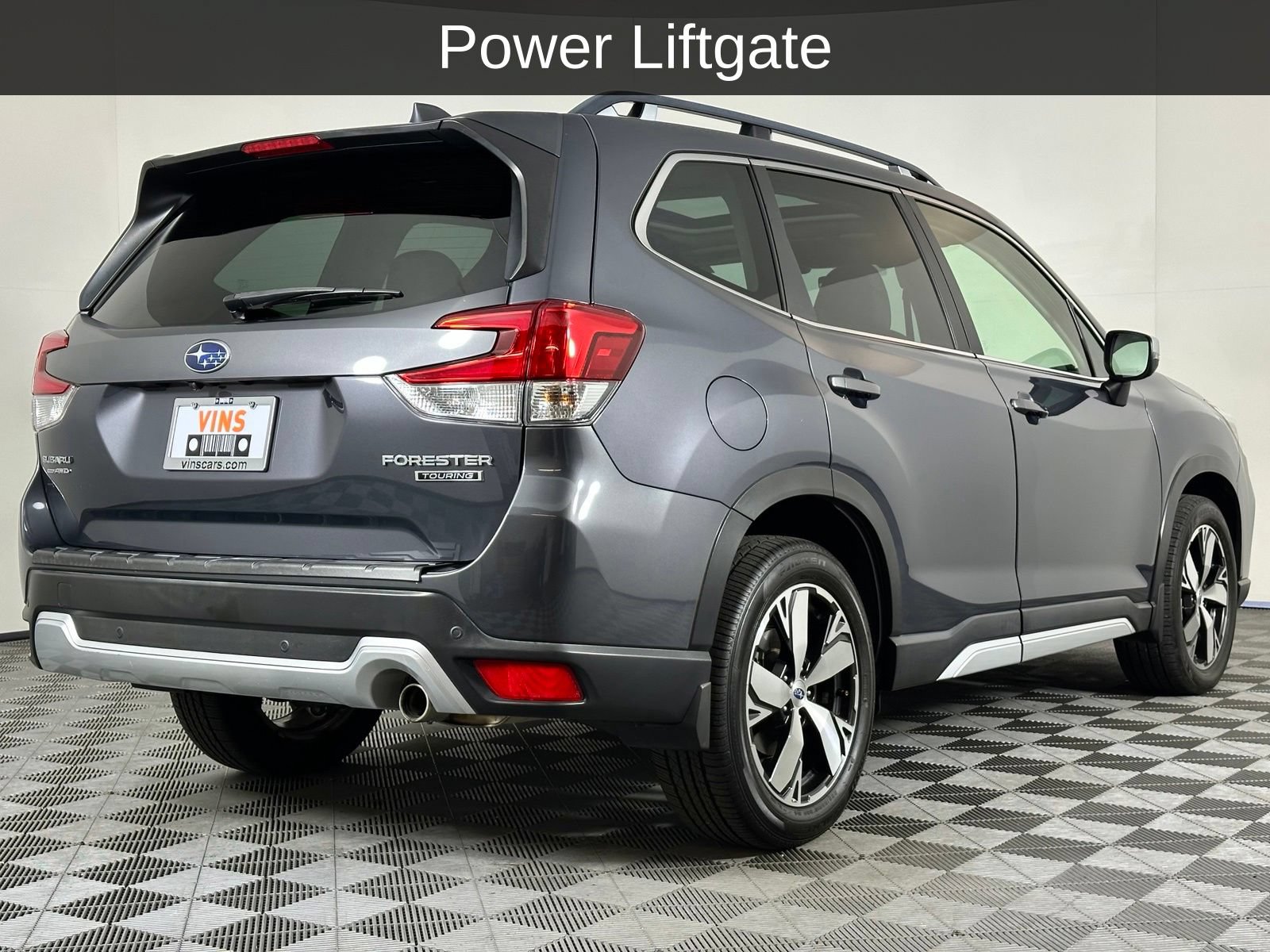 Used 2020 Subaru Forester Touring AWD/4WD image 4