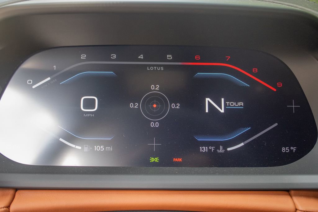 Used 2025 Lotus Emira image 11