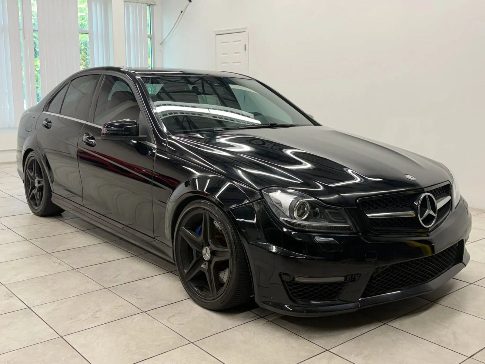 Used 2014 Mercedes-Benz C 63 AMG Sedan image 1
