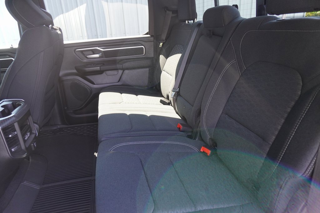 New 2026 RAM 1500 4x4 Crew Cab image 25