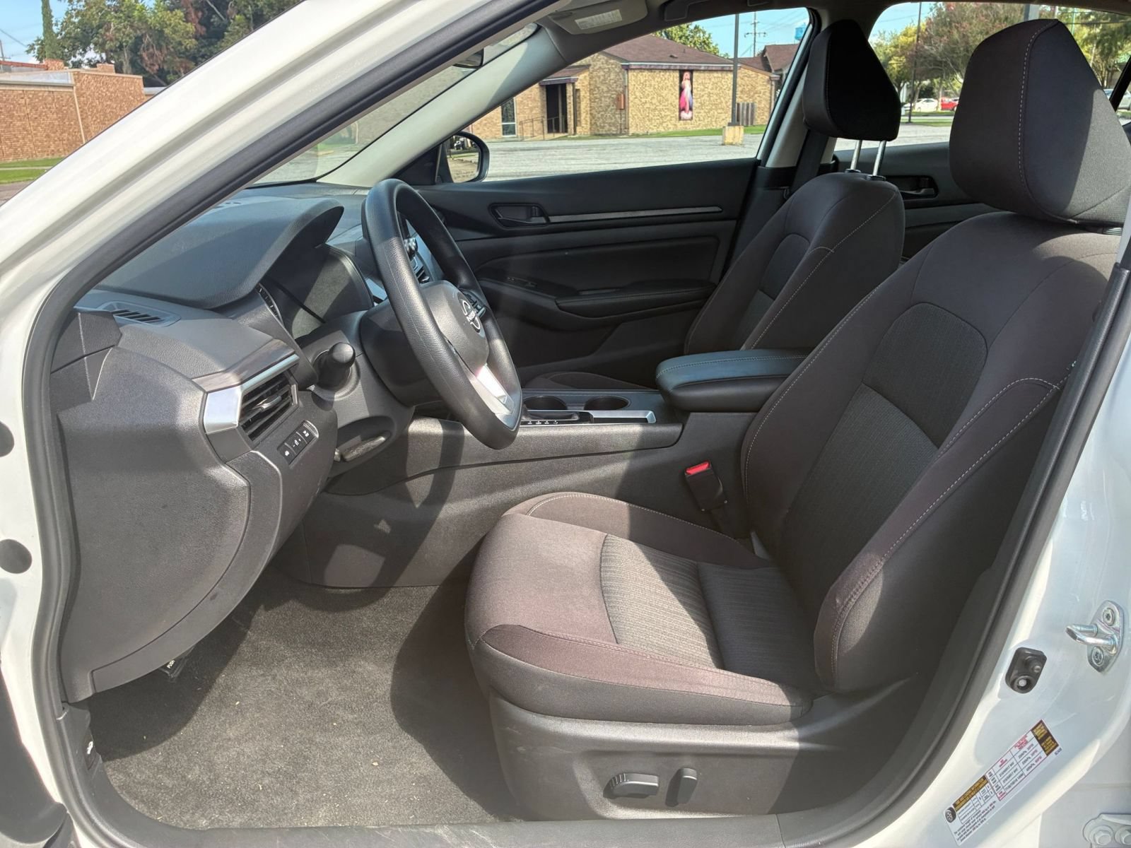 Used 2026 Nissan Altima 2.5 SV FWD image 26