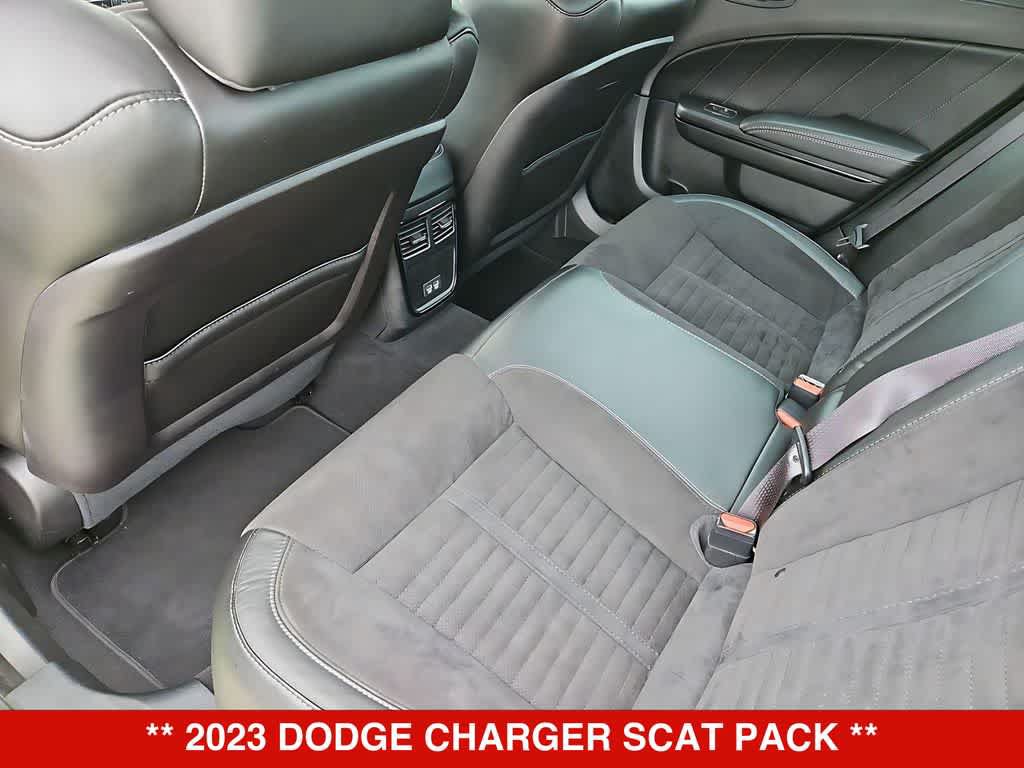 Used 2023 Dodge Charger Scat Pack w/ Daytona Edition Group RWD image 19