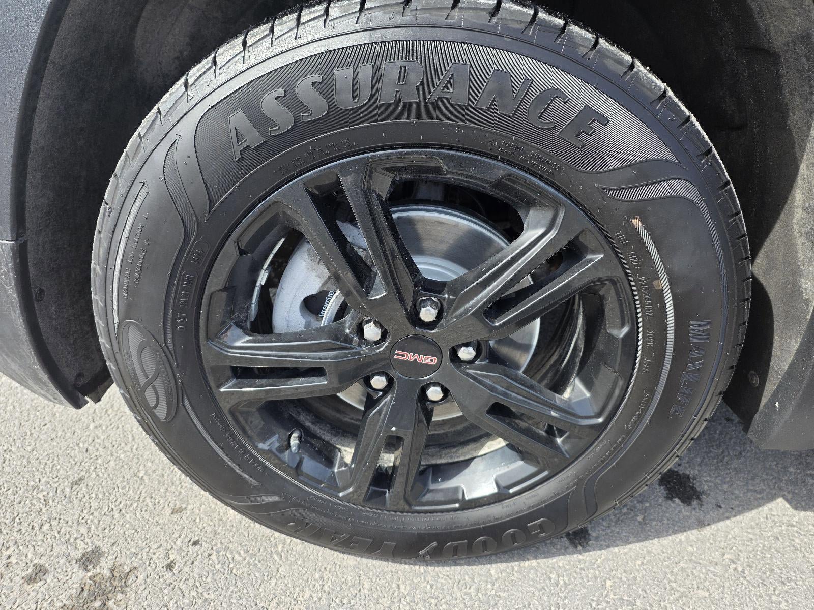 Used 2023 GMC Terrain AT4 image 10