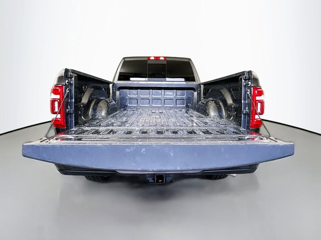 Used 2024 RAM 2500 Laramie w/ Safety Group AWD/4WD image 25