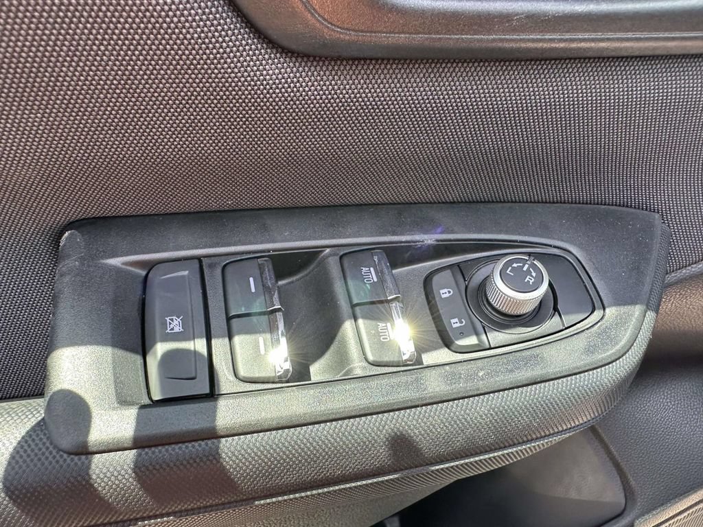 New 2026 Subaru Forester Premium w/ Premium/Sport Hybrid Package AWD/4WD image 32