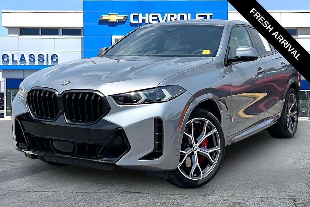 Used 2024 BMW X6 xDrive40i w/ Executive Package AWD/4WD image 2
