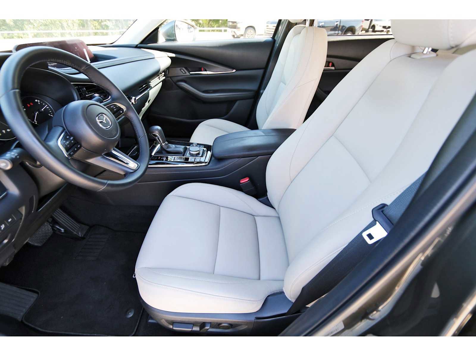 Certified 2025 MAZDA CX-30 AWD 2.5 S w/ Preferred Package image 11