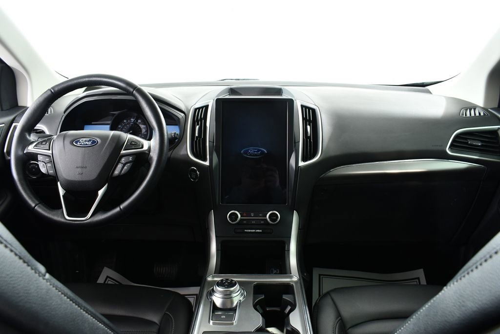 Used 2022 Ford Edge SEL w/ Convenience Package image 7
