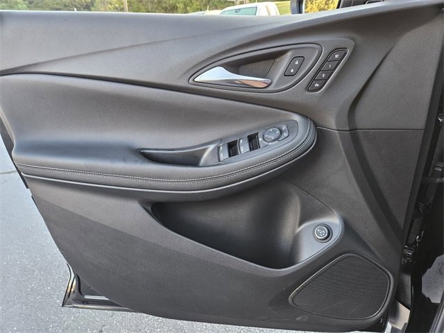 Used 2023 Buick Encore GX Essence w/ Advanced Technology Package image 31