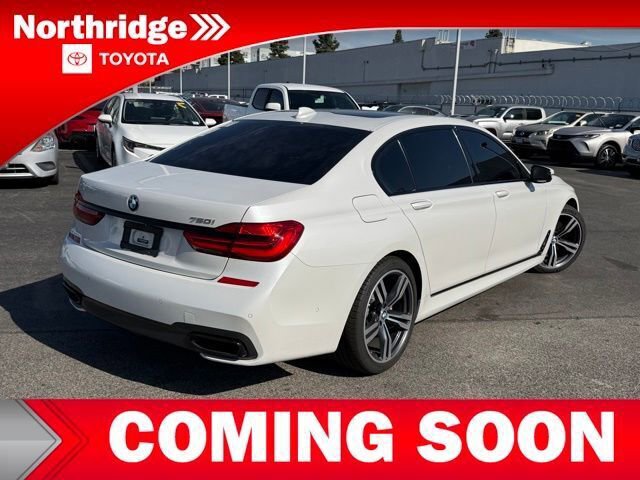 Used 2019 BMW 750i w/ Executive Package image 4