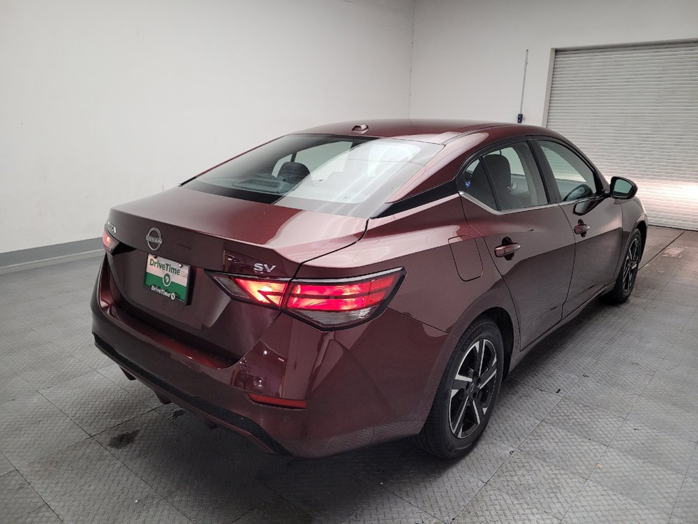 Used 2024 Nissan Sentra SV FWD image 9