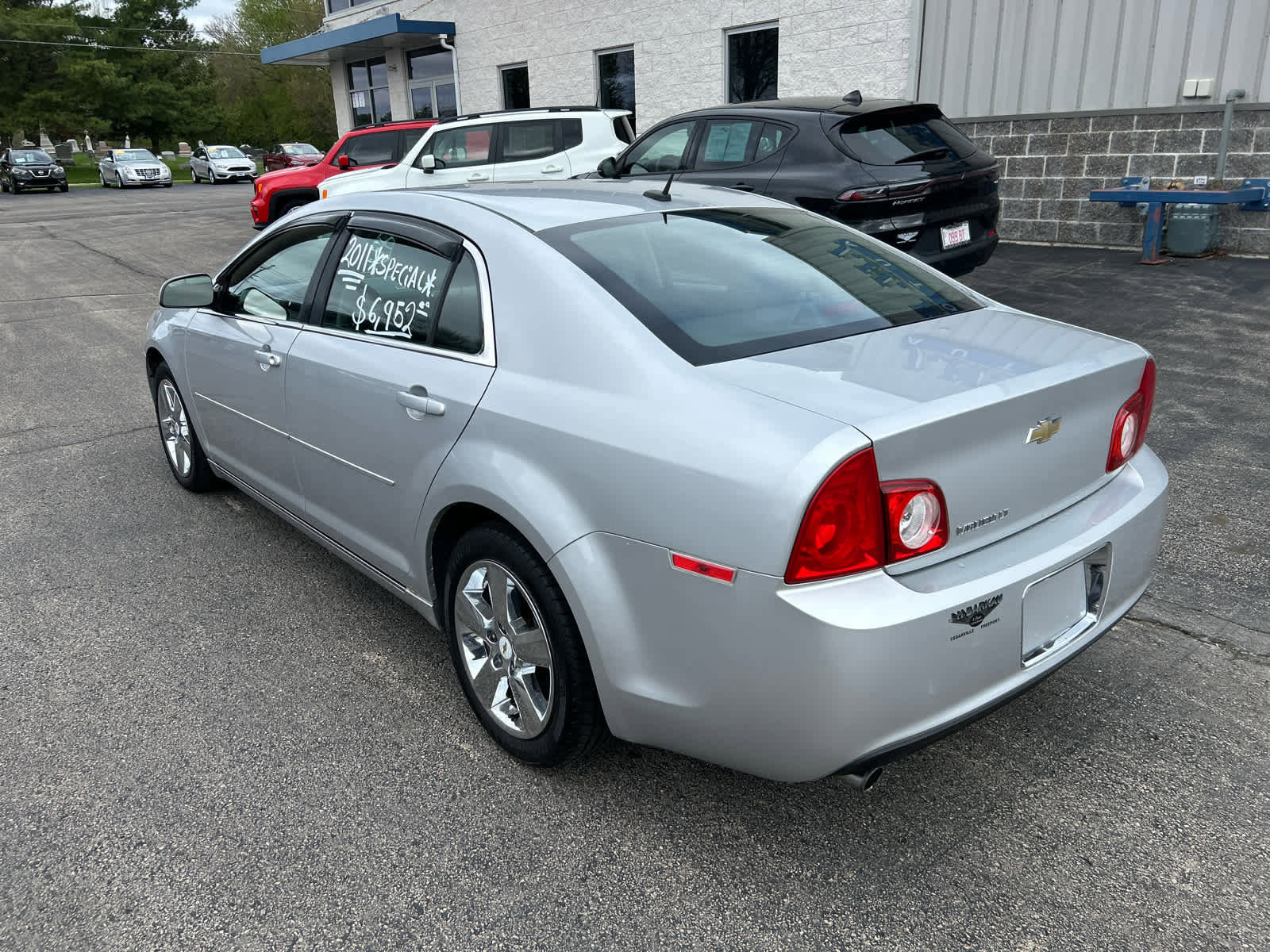Used 2011 Chevrolet Malibu LT FWD image 6