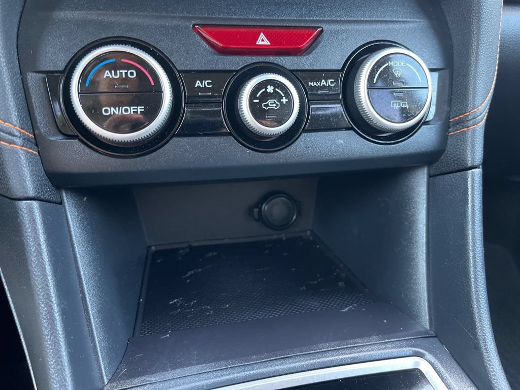 Used 2019 Subaru Crosstrek 2.0i Limited w/ Moonroof Package w/Navigation AWD/4WD image 23