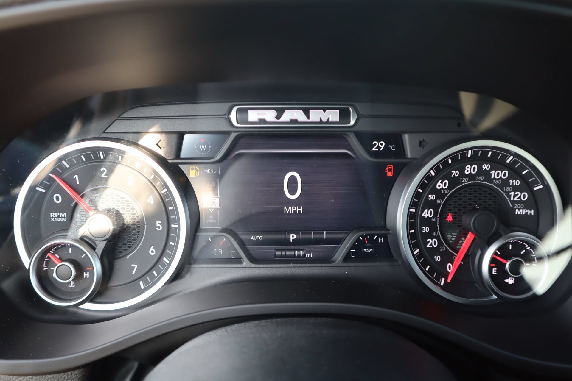 New 2027 RAM 1500 Big Horn AWD/4WD image 4