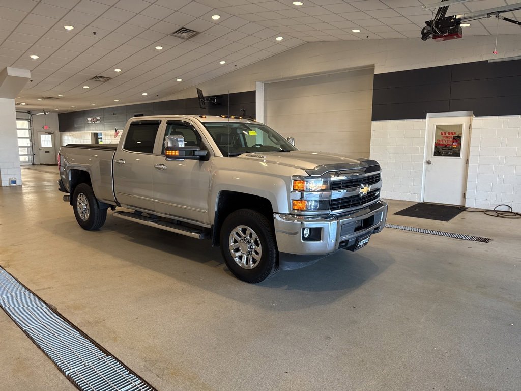 Used 2016 Chevrolet Silverado 3500 LTZ w/ Duramax Plus Package image 4