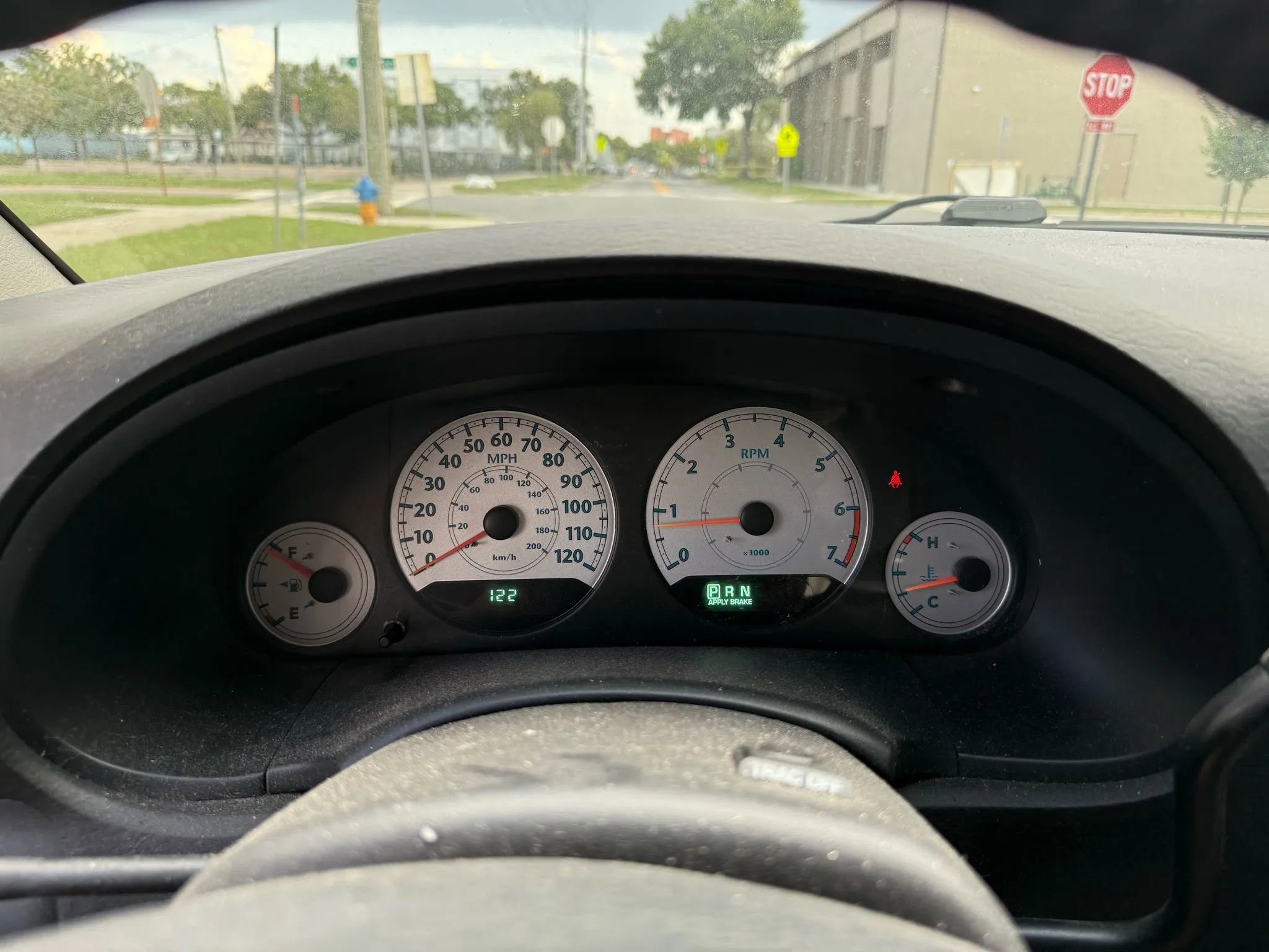 Used 2005 Chrysler Town & Country Touring w/ Leather Interior Group image 13