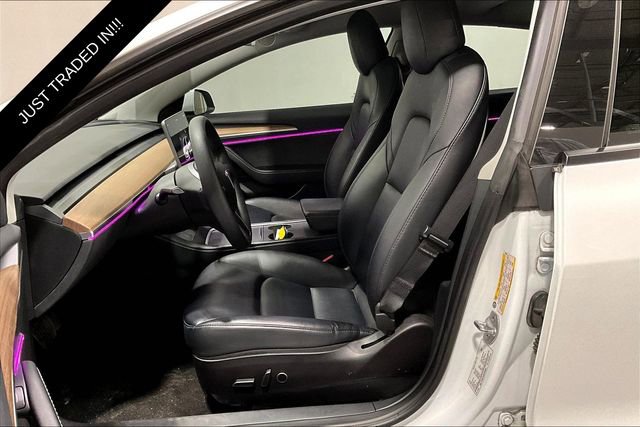 Used 2023 Tesla Model 3 Standard Range image 24