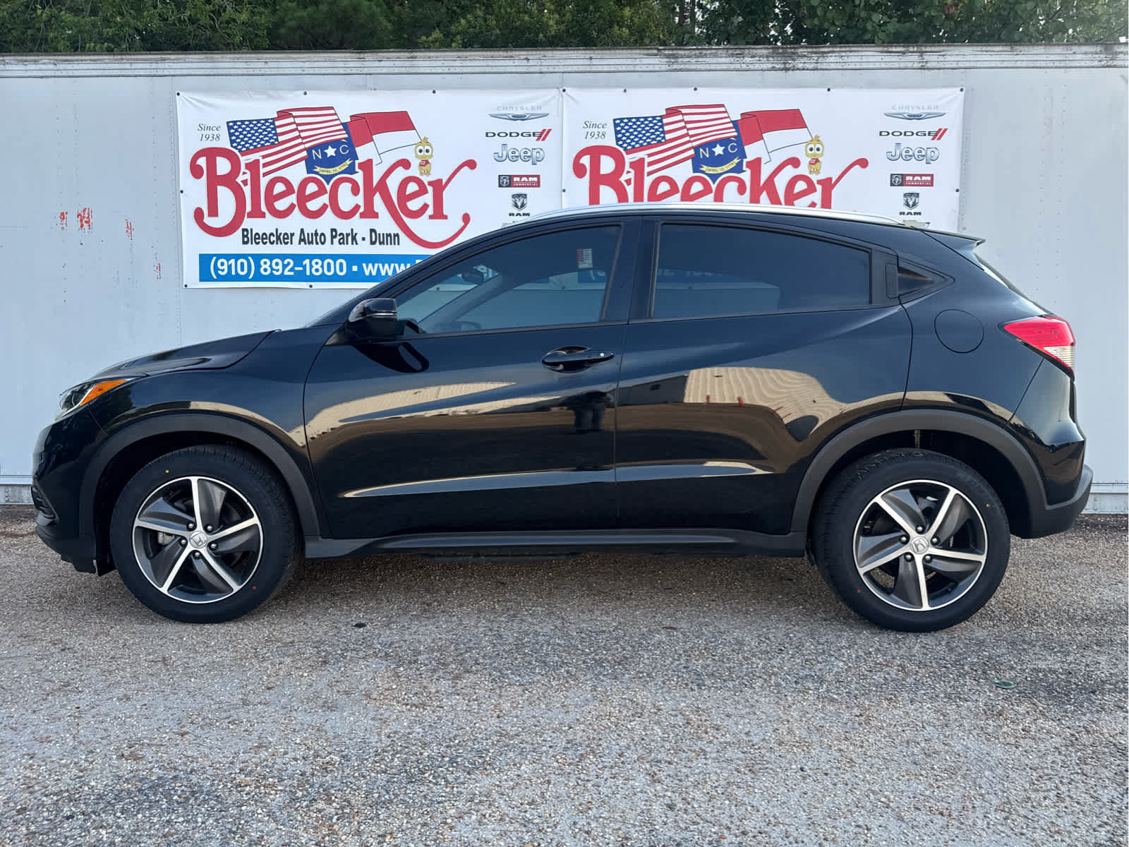 Used 2021 Honda HR-V EX image 7
