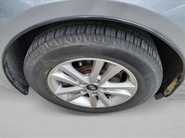 Used 2017 Hyundai Sonata SE FWD image 9