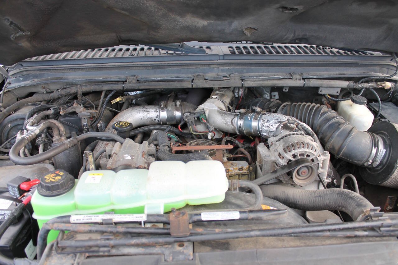 Used 2001 Ford Excursion XLT RWD image 17