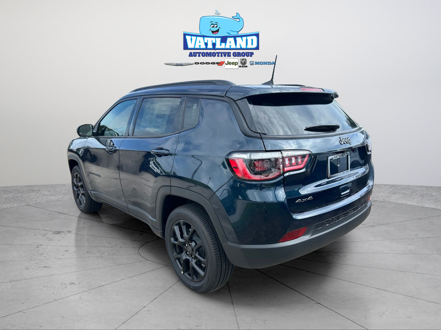 New 2026 Jeep Compass Latitude AWD/4WD image 3