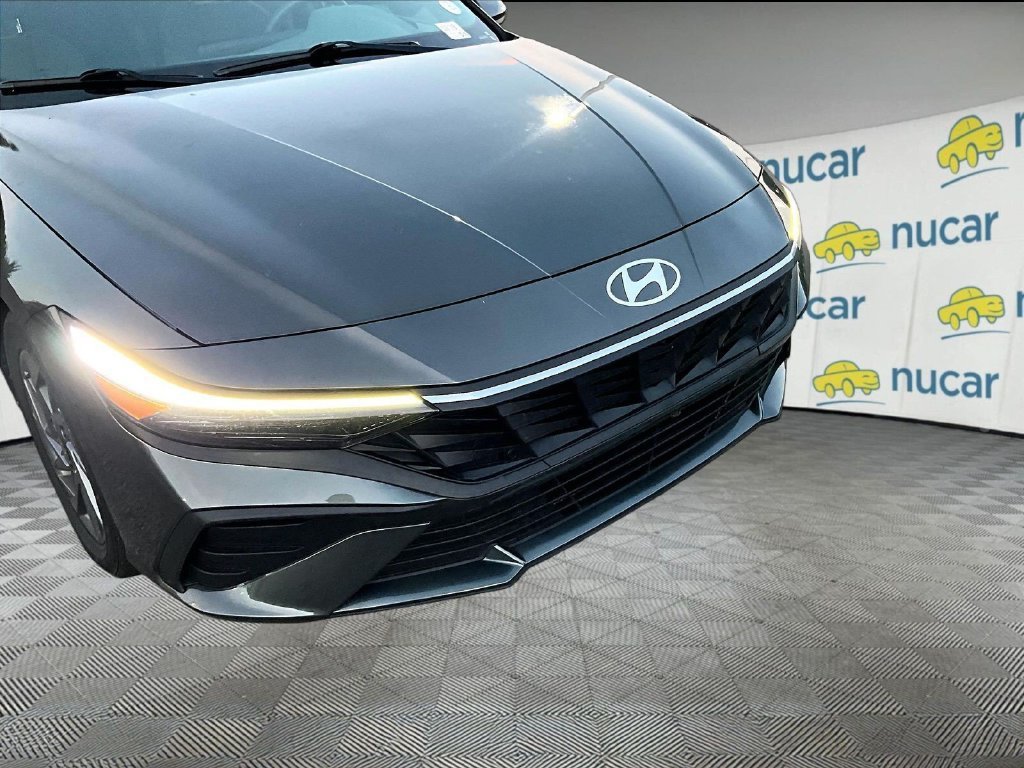 Used 2024 Hyundai Elantra SEL FWD image 8