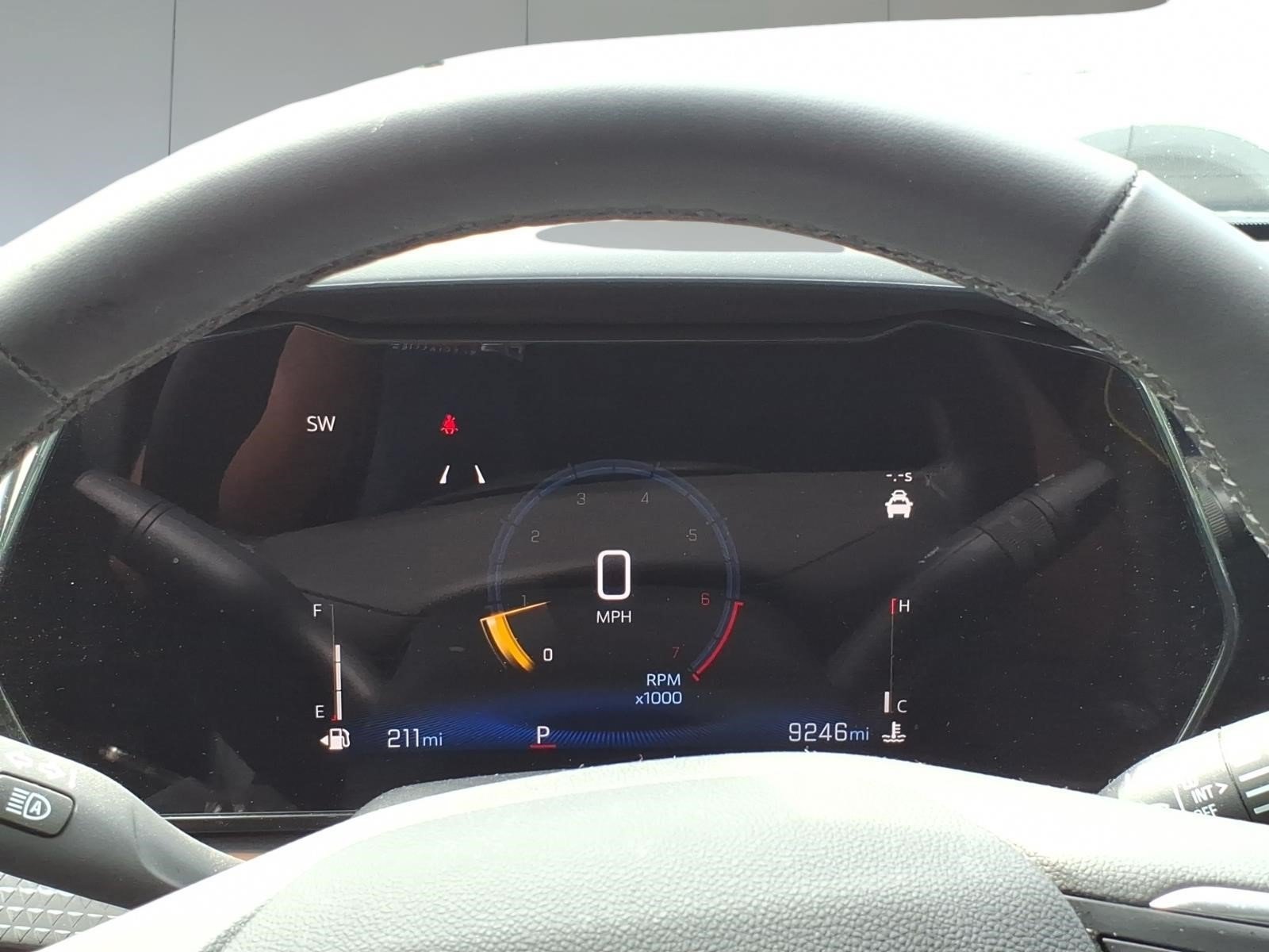 Used 2025 Chevrolet Trax ACTIV w/ Sunroof Package FWD image 11