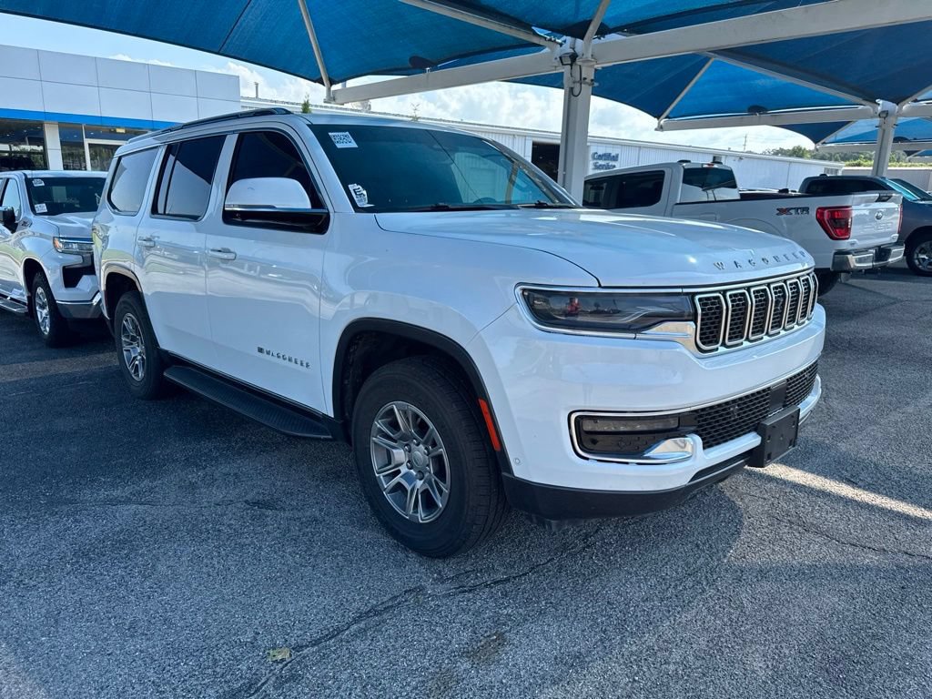 Used 2022 Jeep Wagoneer Series I w/ Convenience Group I AWD/4WD image 1