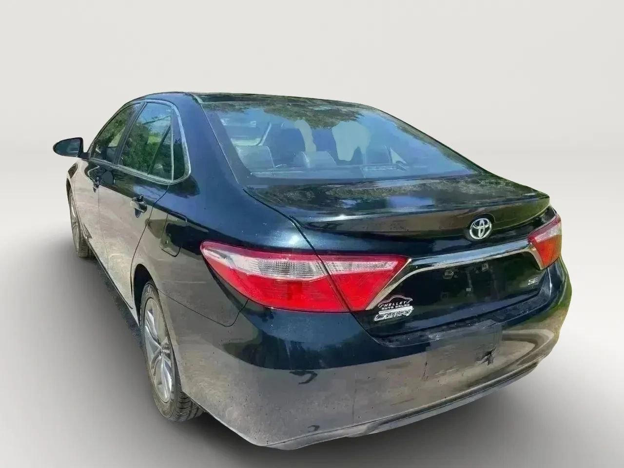 Used 2016 Toyota Camry SE FWD image 10