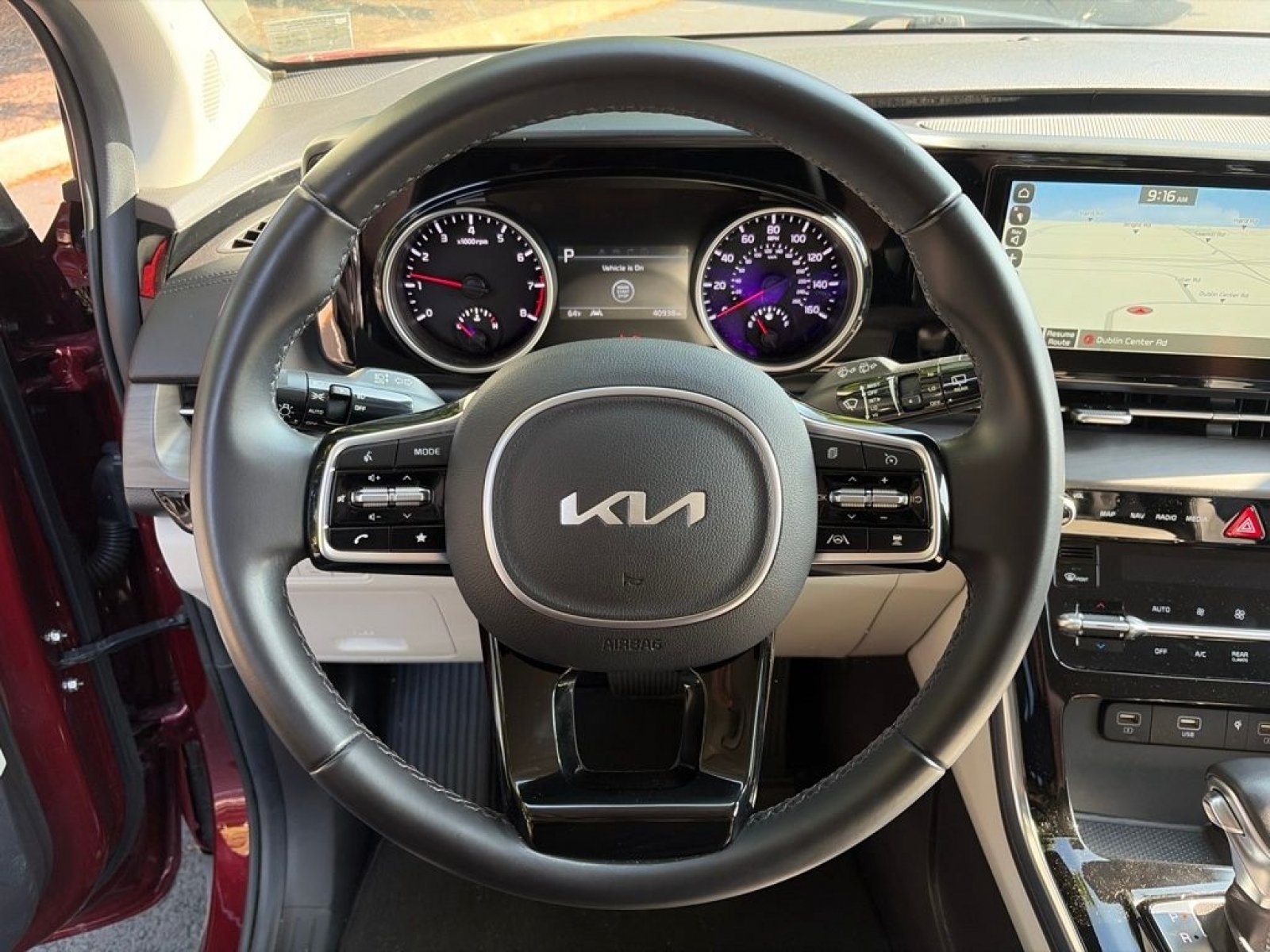 Used 2022 Kia Carnival SX FWD image 10