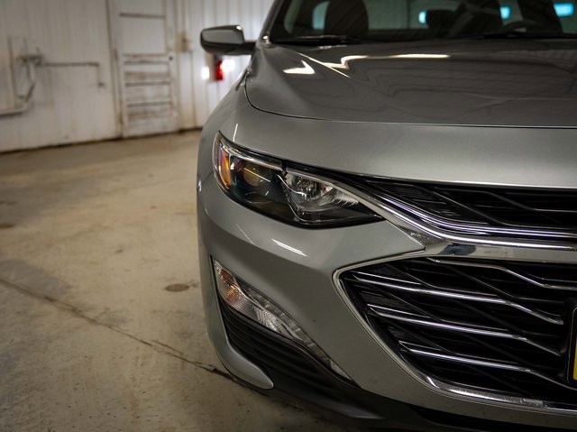 Used 2024 Chevrolet Malibu LT image 4