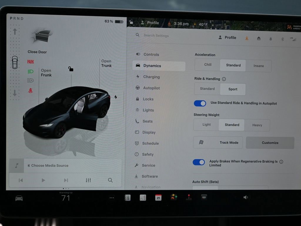 Used 2024 Tesla Model 3 Performance image 24