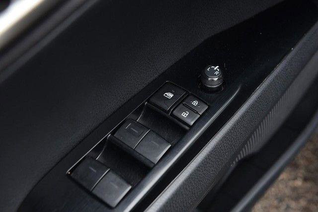 Used 2025 Toyota Camry LE image 9