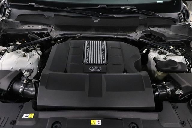 Used 2019 Land Rover Range Rover Long Wheelbase Supercharged image 26
