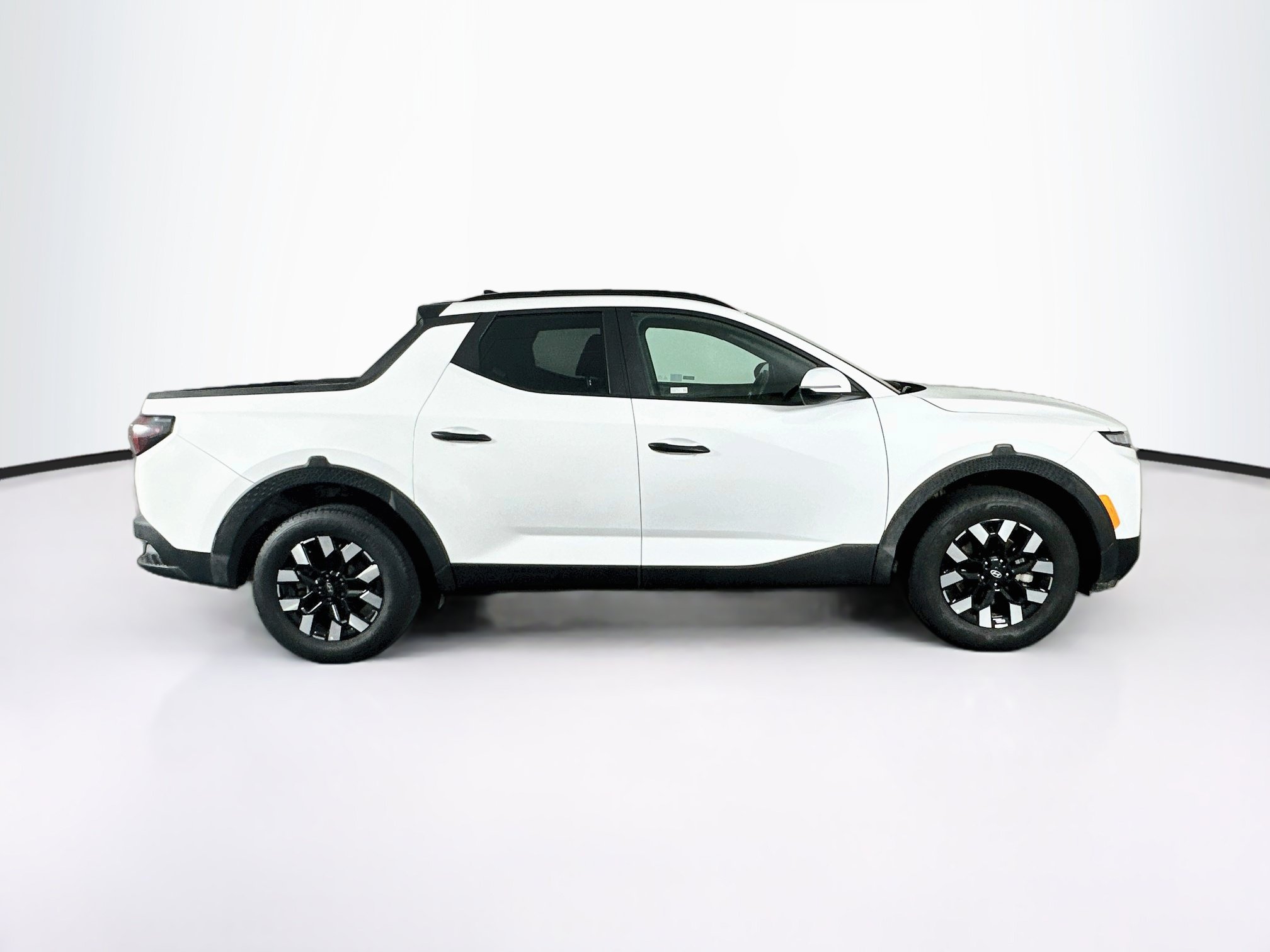 Used 2025 Hyundai Santa Cruz SEL FWD image 10