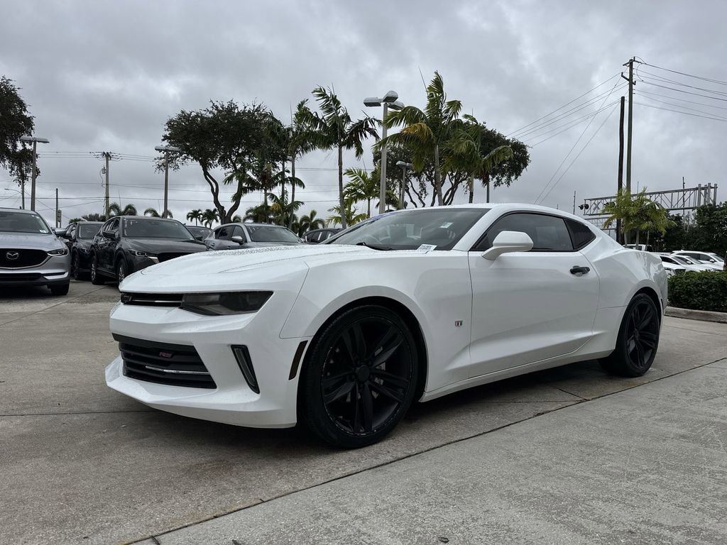 Used 2018 Chevrolet Camaro LT w/ RS Package image 29