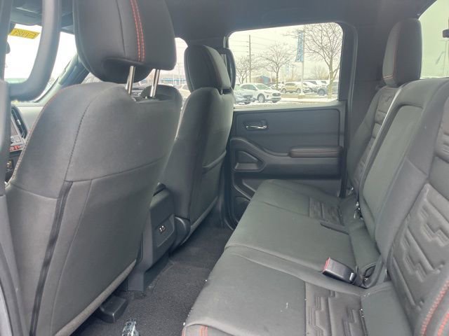 Used 2025 Nissan Frontier PRO-4X image 13