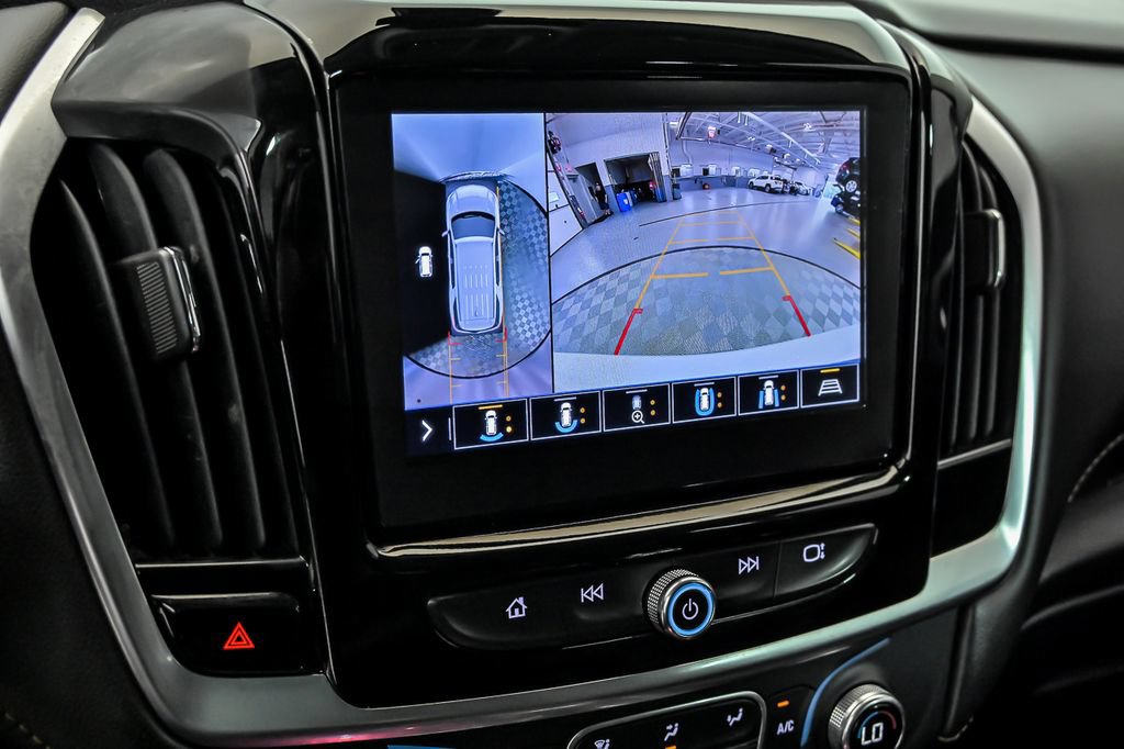 Used 2020 Chevrolet Traverse RS FWD image 22