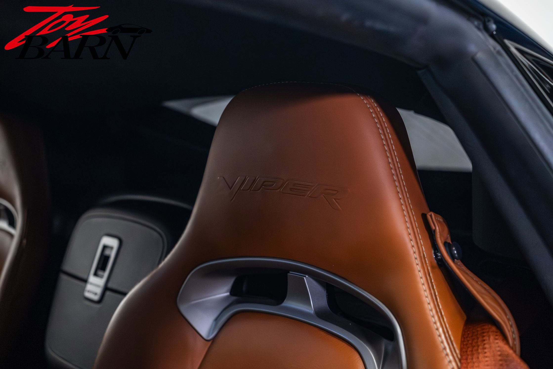 Used 2017 Dodge Viper GTC w/ GTS Interior Package image 26