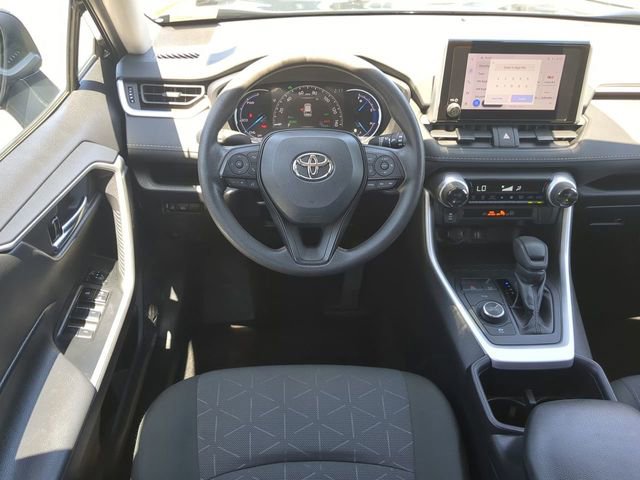 Used 2024 Toyota RAV4 XLE image 16