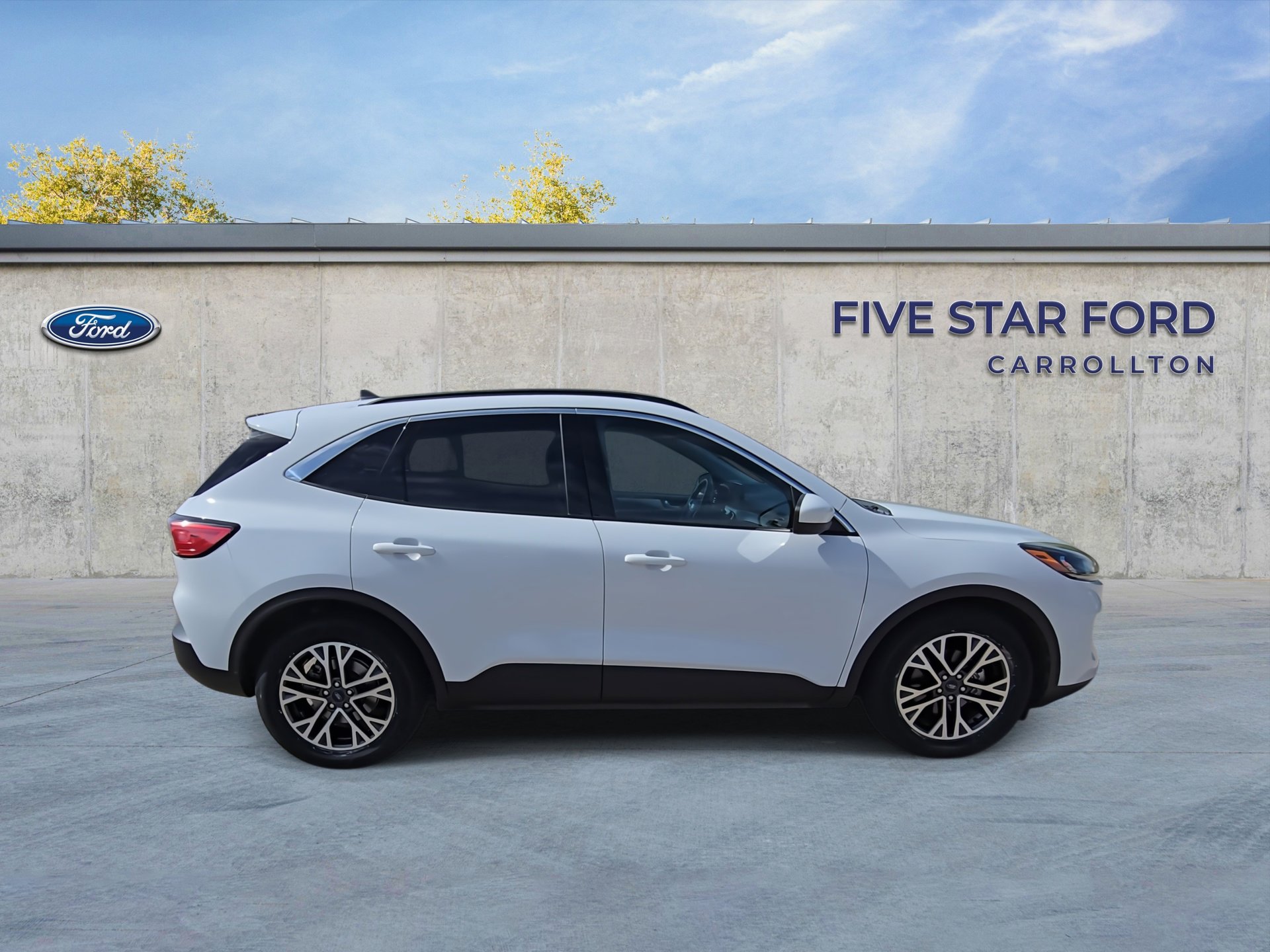 Certified 2020 Ford Escape SEL image 9