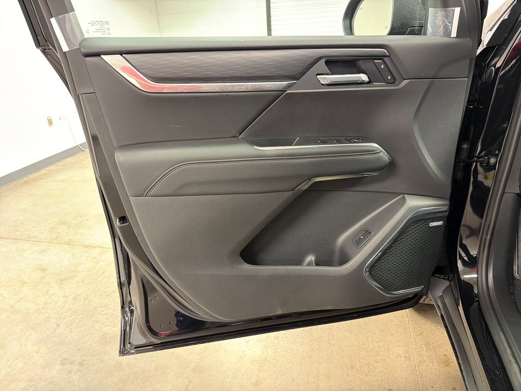 New 2026 GMC Acadia Elevation w/ Black Edition AWD/4WD image 21