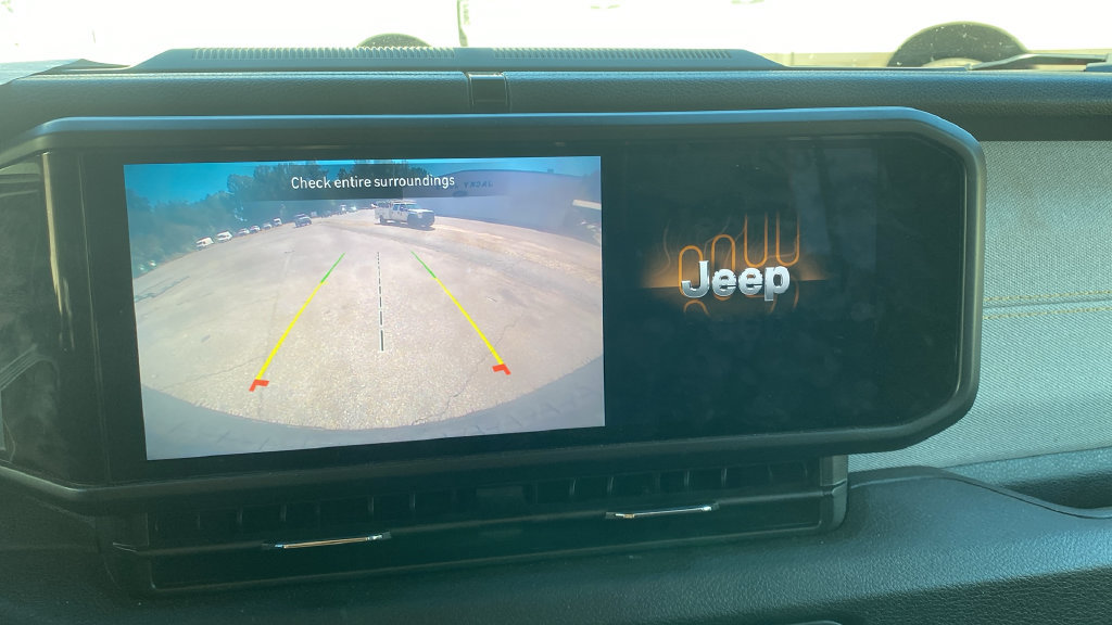 Used 2025 Jeep Wrangler Unlimited Sport S 4xe AWD/4WD image 26