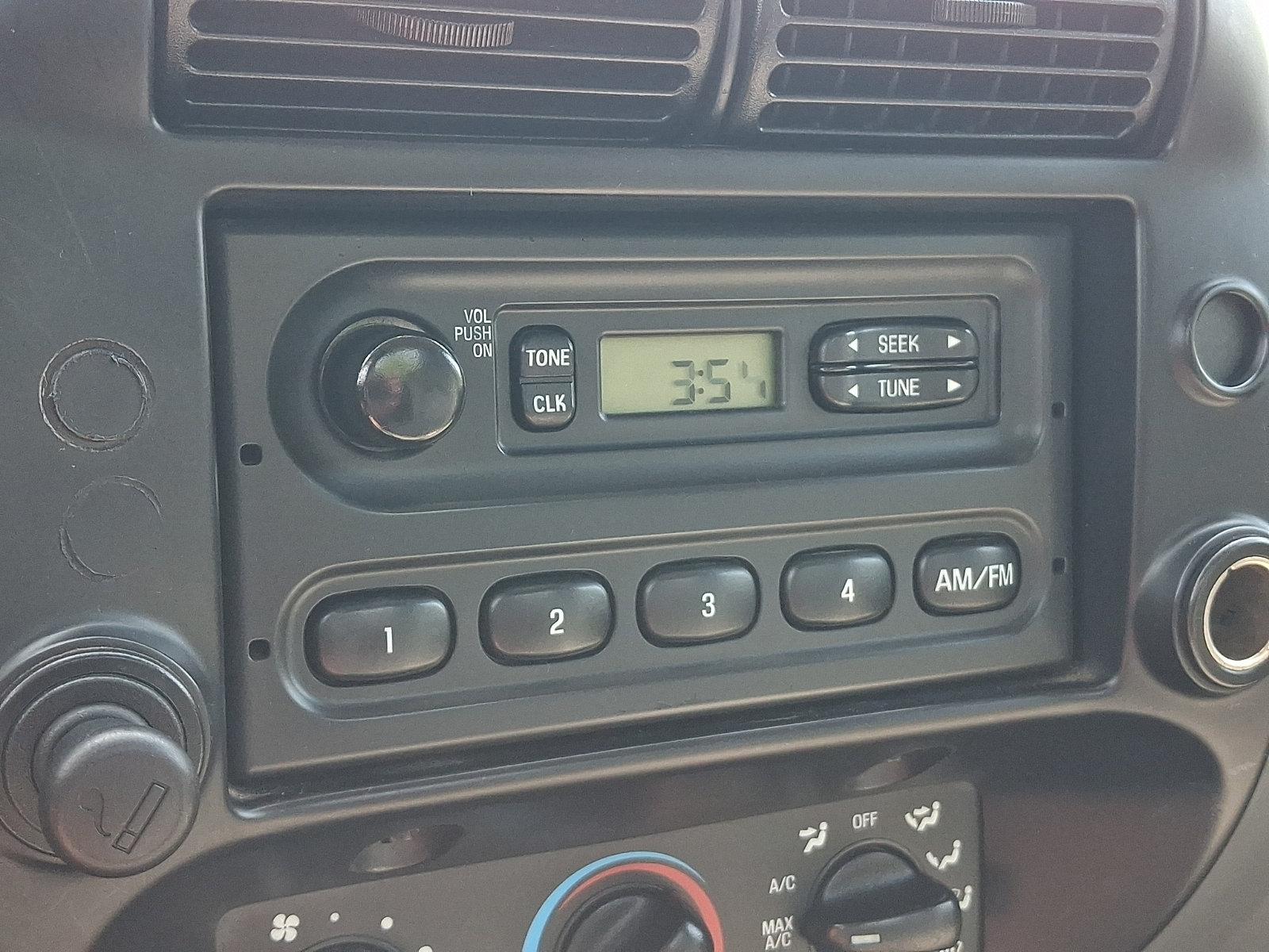 Used 2011 Ford Ranger XL RWD image 17