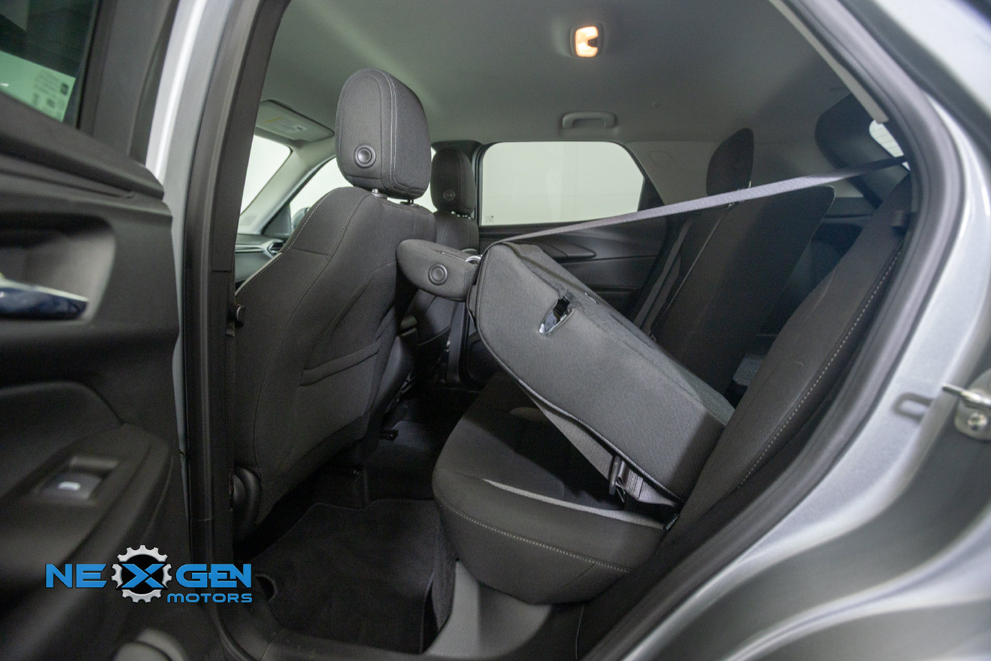 Used 2026 Chevrolet TrailBlazer LT AWD/4WD image 29